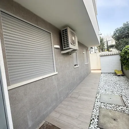 Giorgio - Giardino Privato - A Pochi Passi Dal Mare * Lido di Jesolo